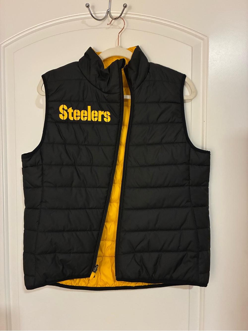NFL Black and Yellow Quilted Puffer Vest